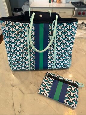 Parker & Hyde Parker Neoprene Tote